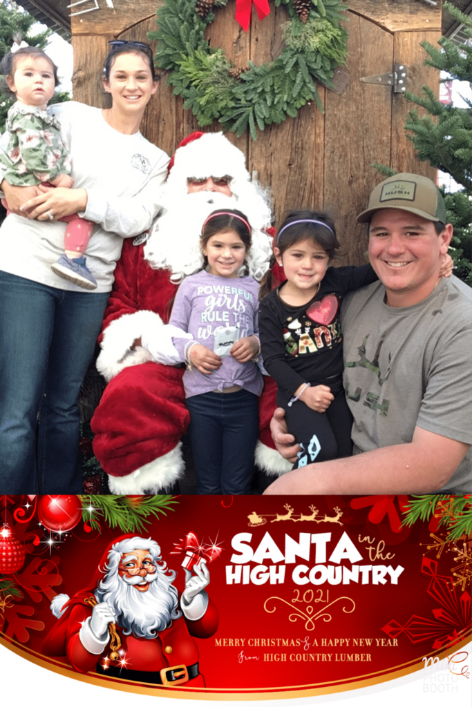 Photos with Santa at High Country Lumber 2021